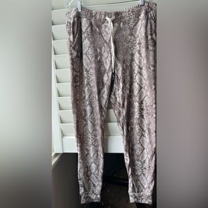 P.J.Salvage - Joggers - NWT - Cocoa - XL - Drawstring - Supersoft